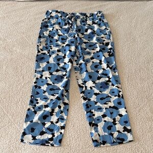 DKNY Blue and Black Silk Blend Floral Cropped Pants M New